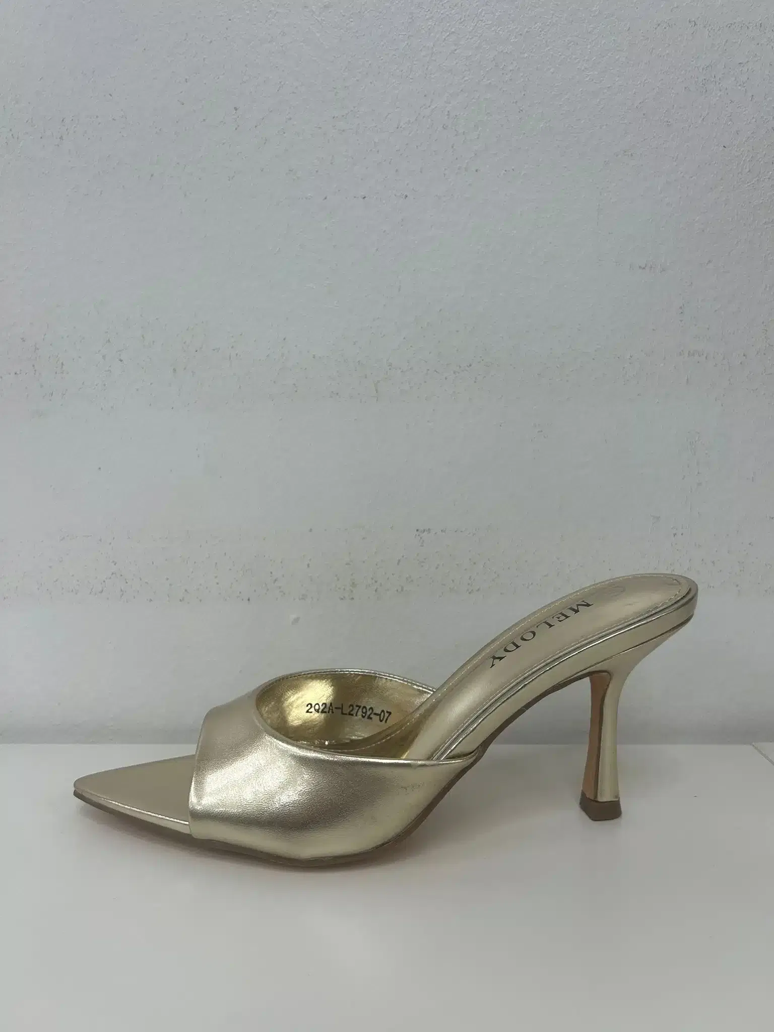 TACON DORADO FINO - Imagen 1