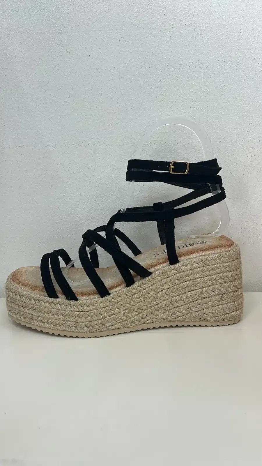 SANDALIA LOW NEGRA - Imagen 1