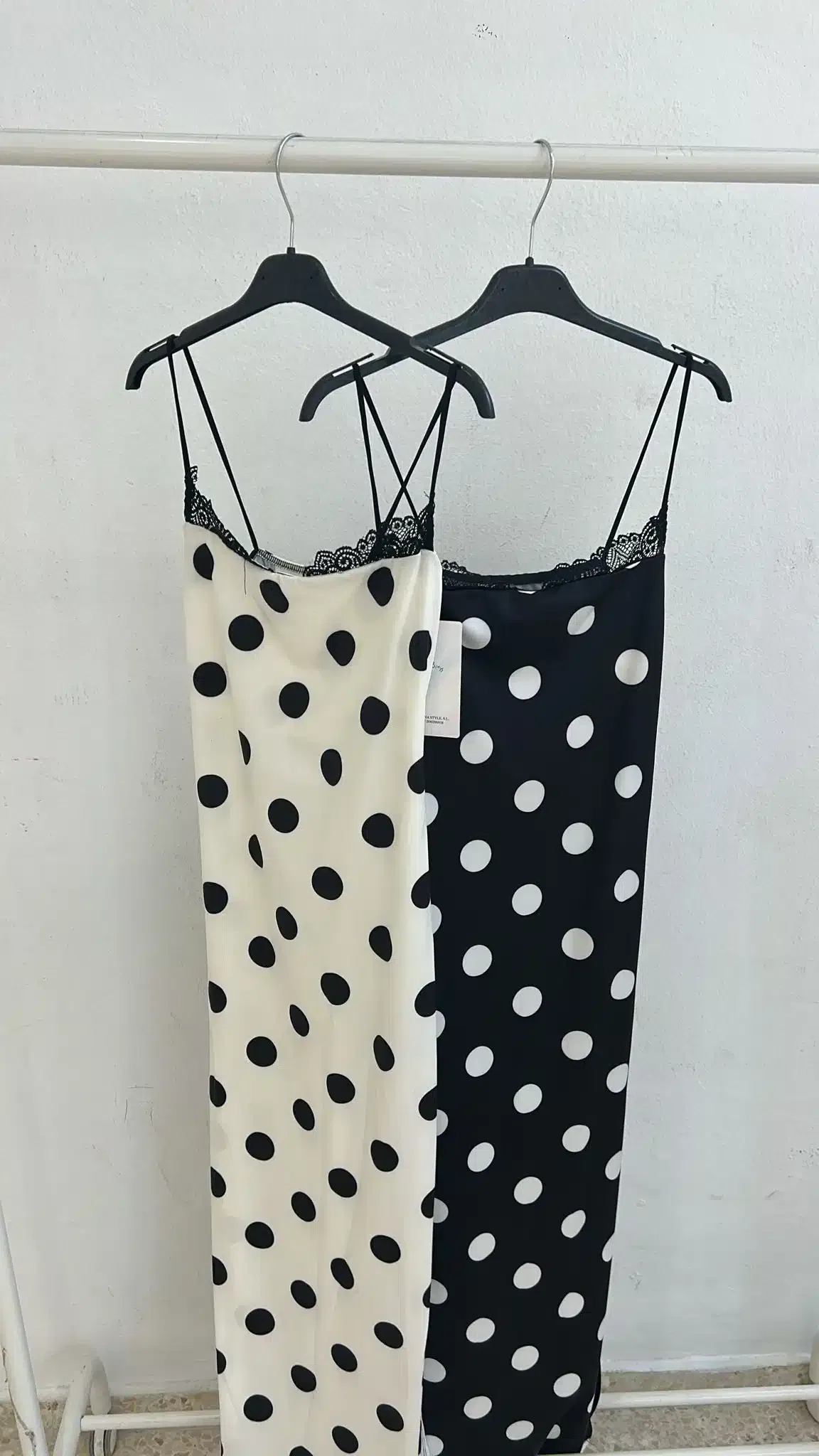 VESTIDO LUNAR - Imagen 2