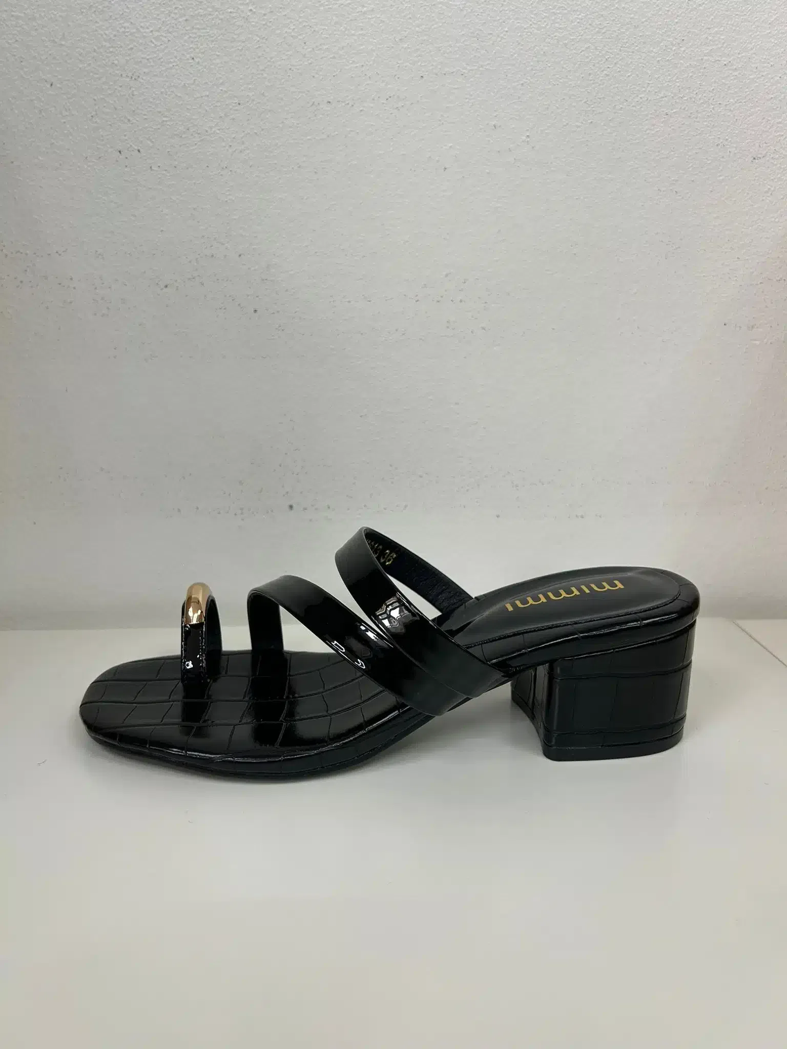 TACON BAJO ANILLO NEGRO - Imagen 1