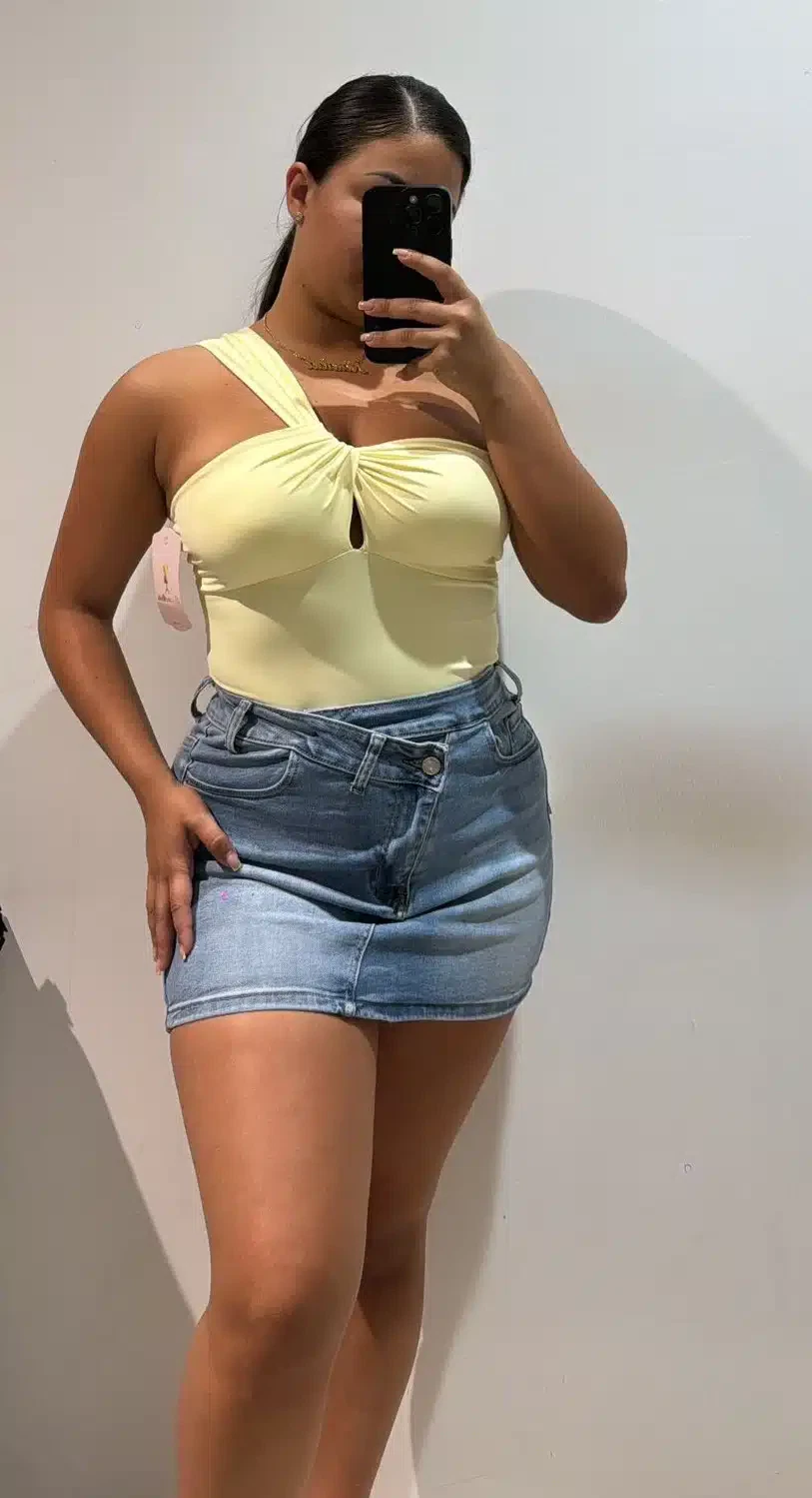 WhatsApp Image 2026-04-15 at 18.36.40 FALDA VAQUERA CRUZADA - Imagen 1