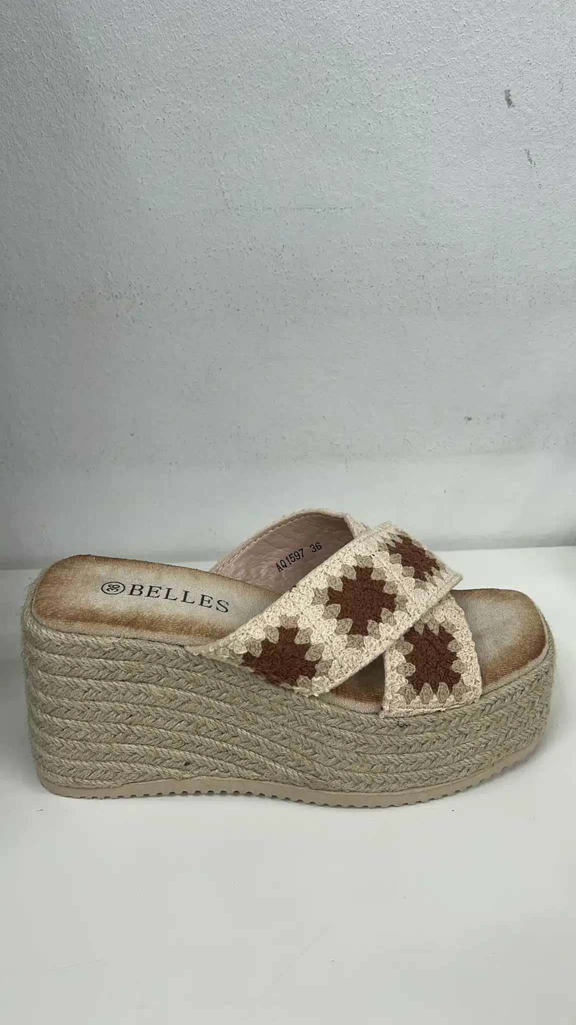 ZUECO CRUZADO FLOR - Imagen 1