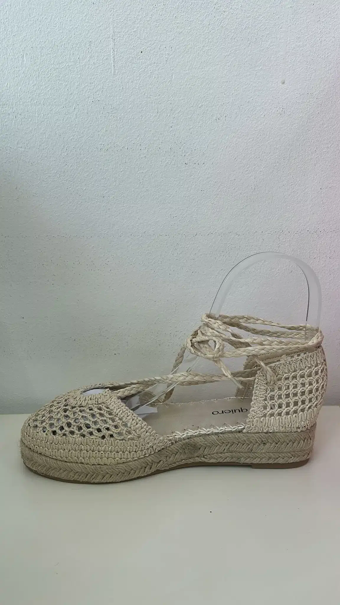 ESPARTERA PERFORADA BEIGE - Imagen 1