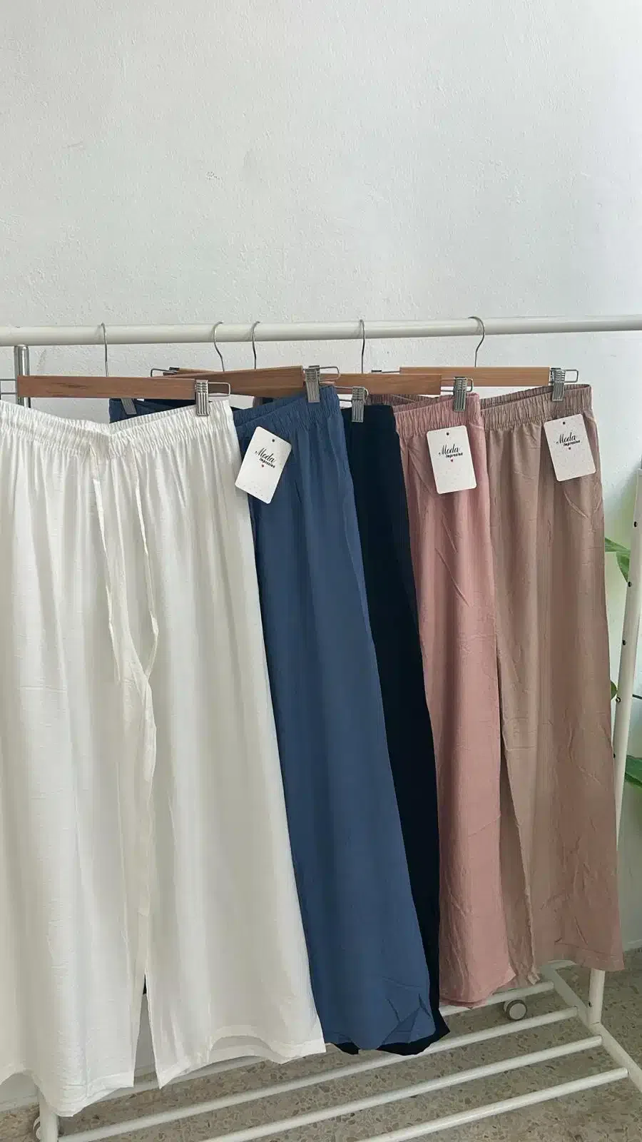 WhatsApp Image 2026-05-20 at 15.34.40 PANTALON LINO LOW - Imagen 2