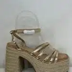 SANDALIA TIRAS TACON DORADA