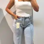 CAMISETA TIRANTE ESCOTE CUADRADO