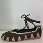 MERCEDITAS TRIANGULO MARRON