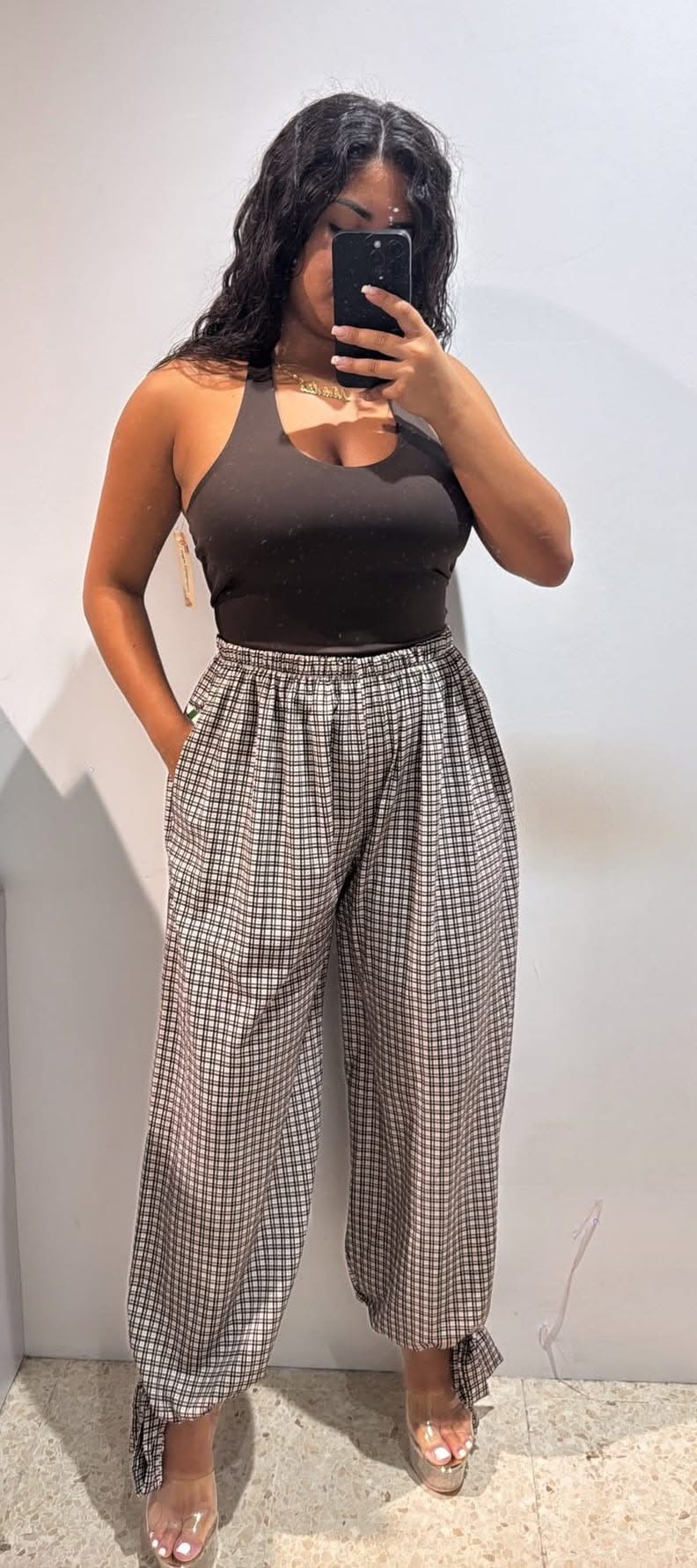 WhatsApp Image 2026-07-08 at 19.11.49 PANTALON VICHY PUÑO LAZO - Imagen 1
