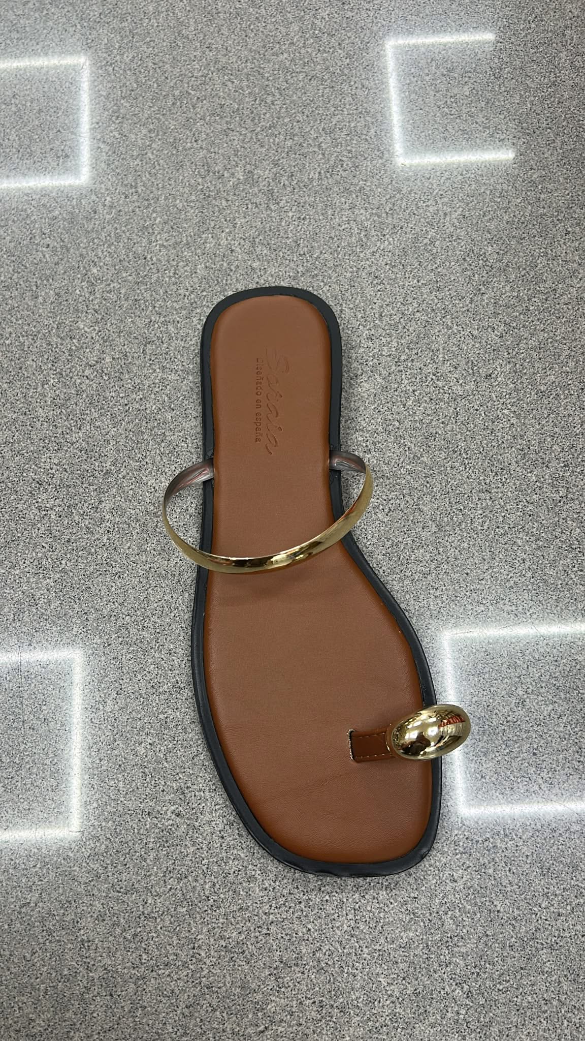WhatsApp Image 2026-07-13 at 17.16.07 PALA FINA ANILLO CAMEL - Imagen 1